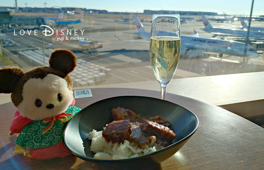 羽田空港国際線JALサクララウンジ、食事（オリジナルカレー）